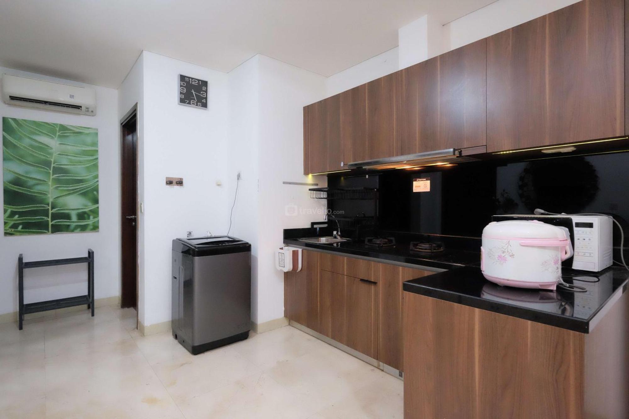 Comfort 2br At L'avenue Pancoran By Travelio Apartment